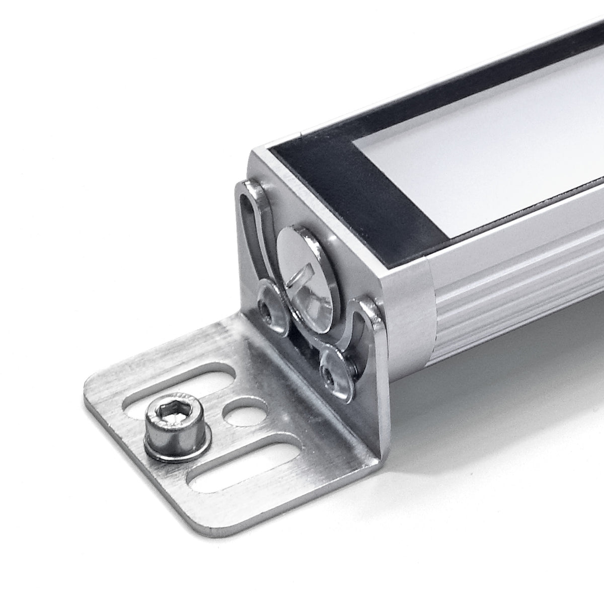 Beslag til Maskinlampe i Ø40mm design, i længder fra 190-1040 mm, 24Vdc, passer perfekt der hvor pladsen er trang, TUBELED_40 - shop.cncmidt.dk